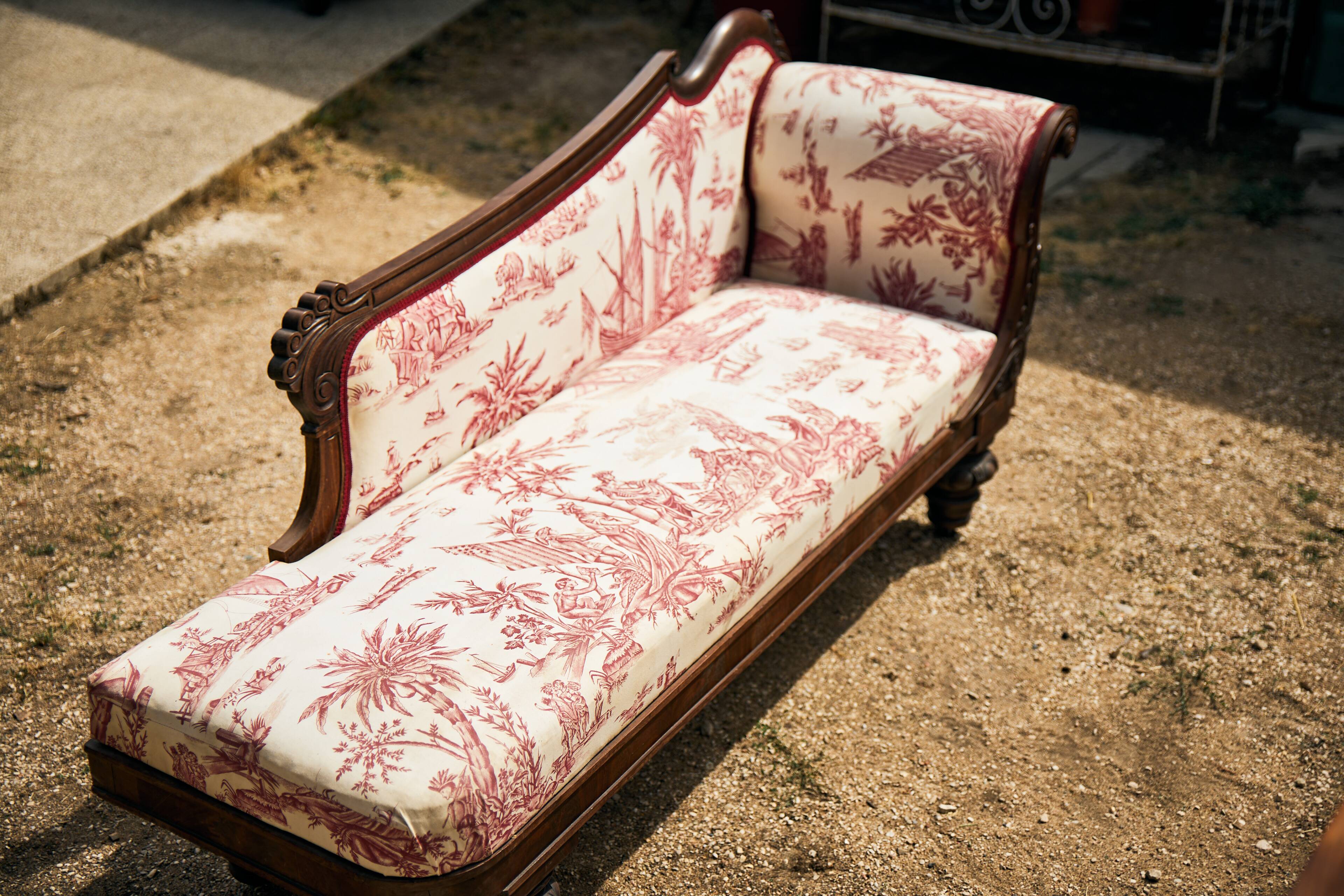 Mahogany meridian Louis-Philippe, origin Villa Le Gaillardin, Noirmoutier