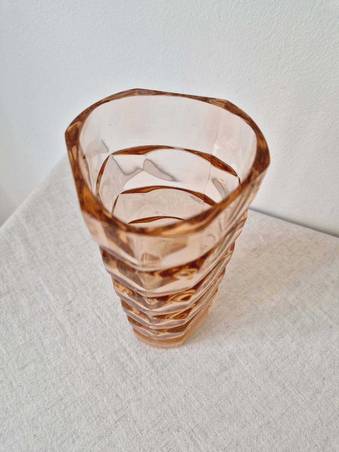 Art Deco style 'Rosaline' glass vase '60s - Luminarc Vintage