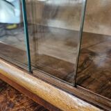 Art Decò display cabinet in walnut burl