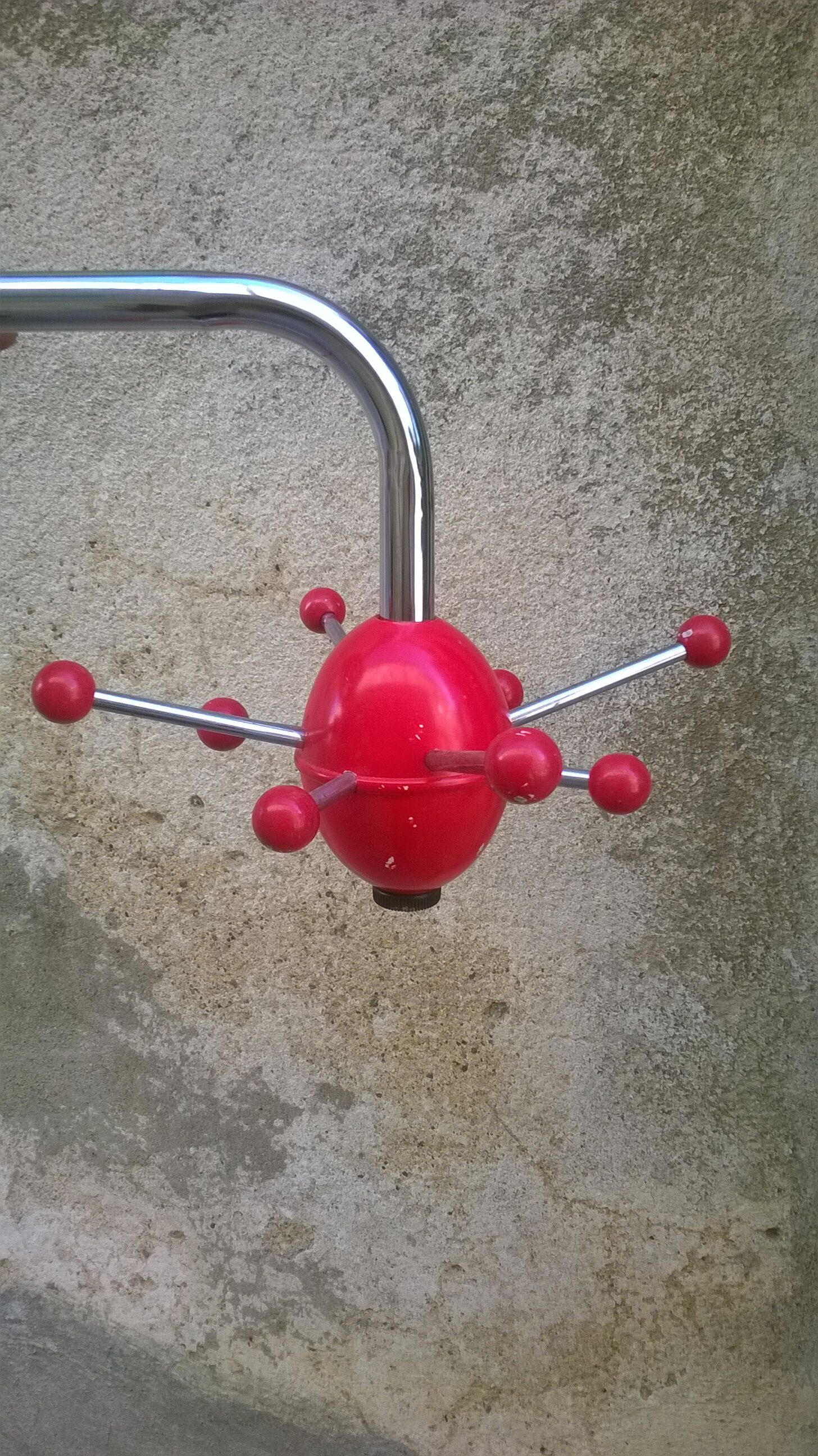 Sputnik wall coat holder