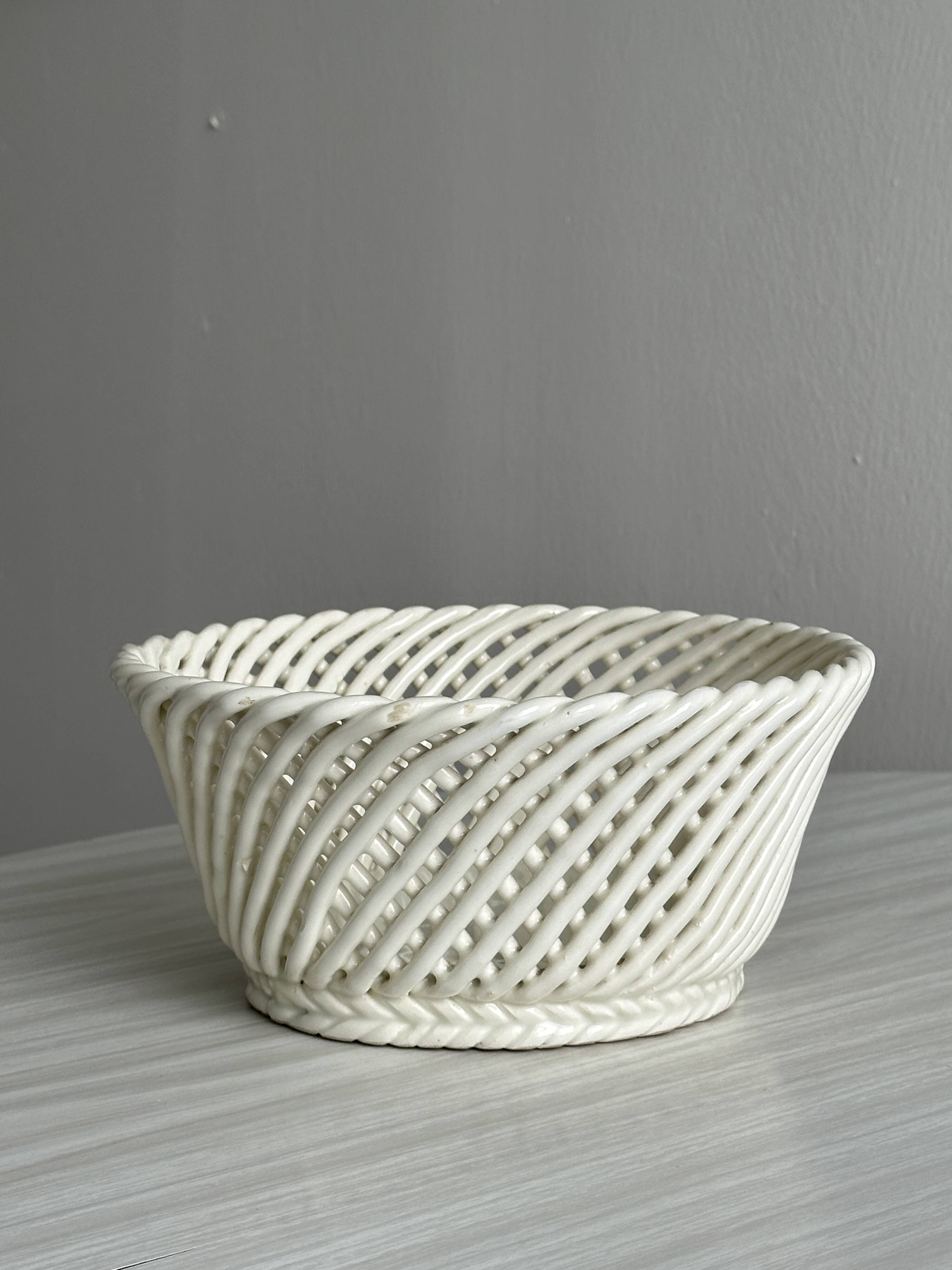 White woven ceramic basket