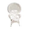 Fauteuil peacock Emmanuel en rotin vintage peint en blanc 70