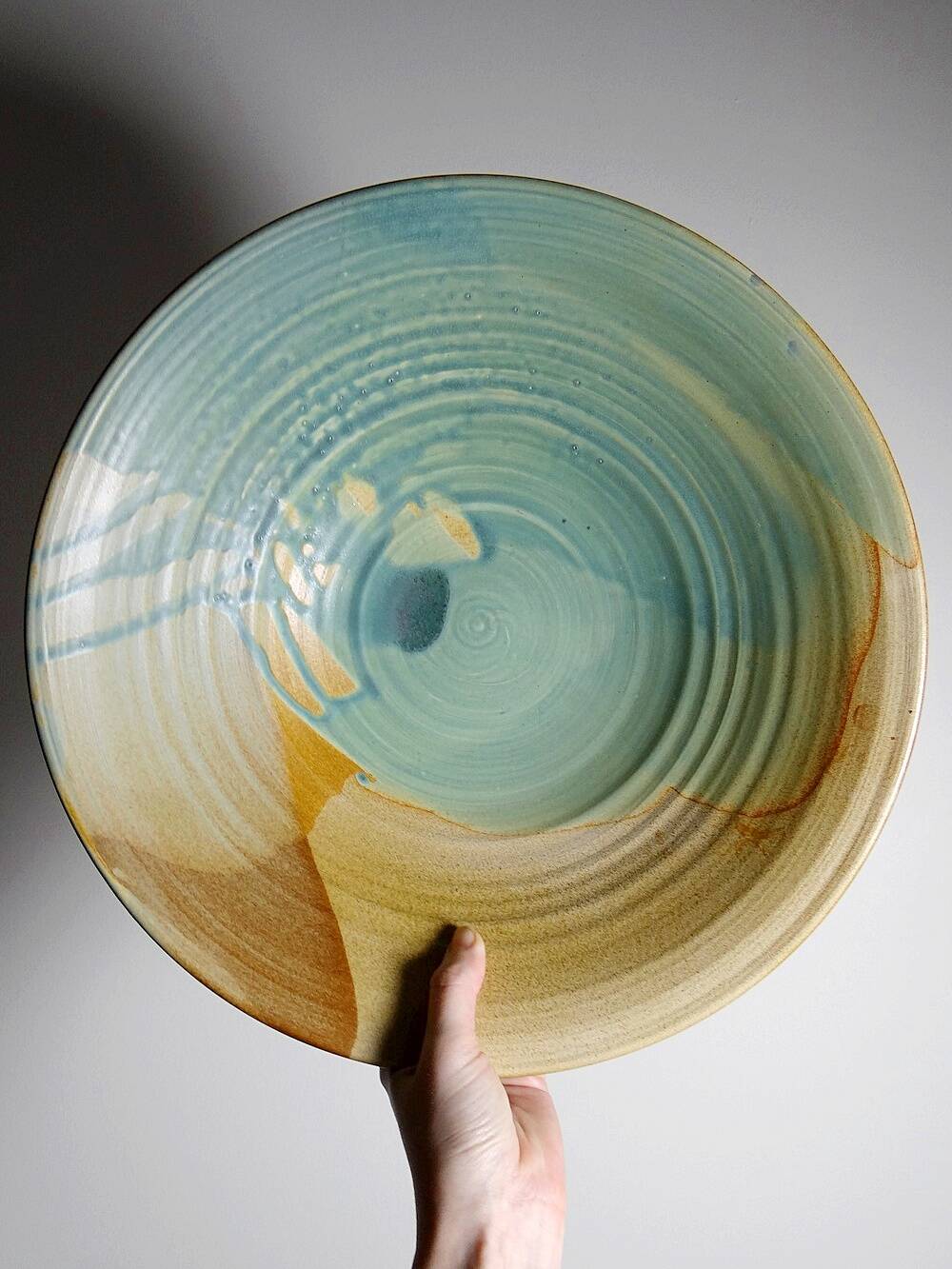Very large fruit bowl Egbert Boonstra crafts Netherlands ceramic wine