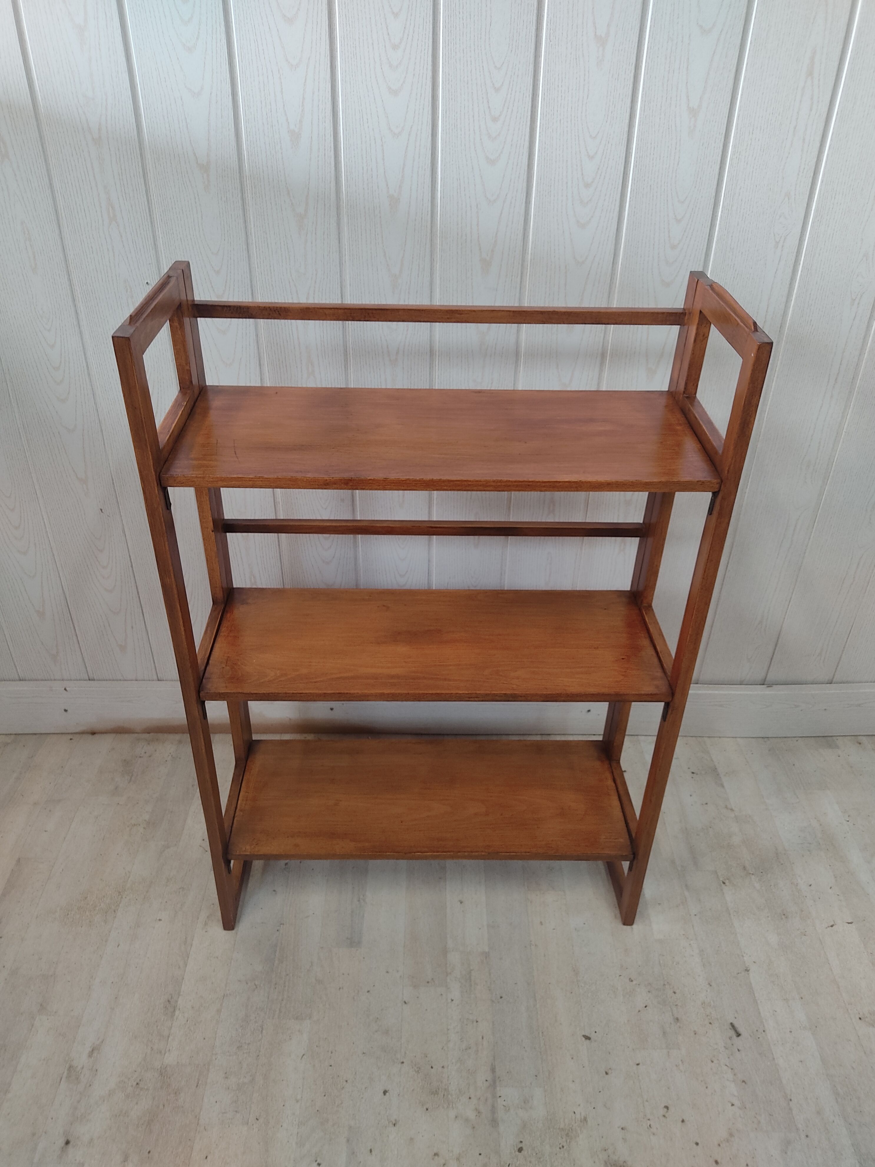 Vintage folding shelf in solid wood