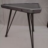 Triangular coffee table 50's