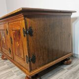 Baroque sideboard