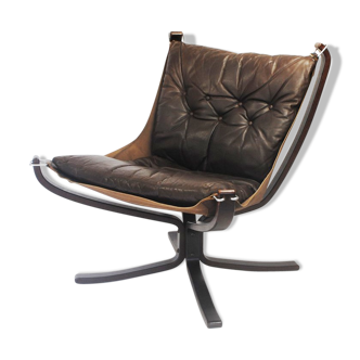 Chair Ressell Falcon