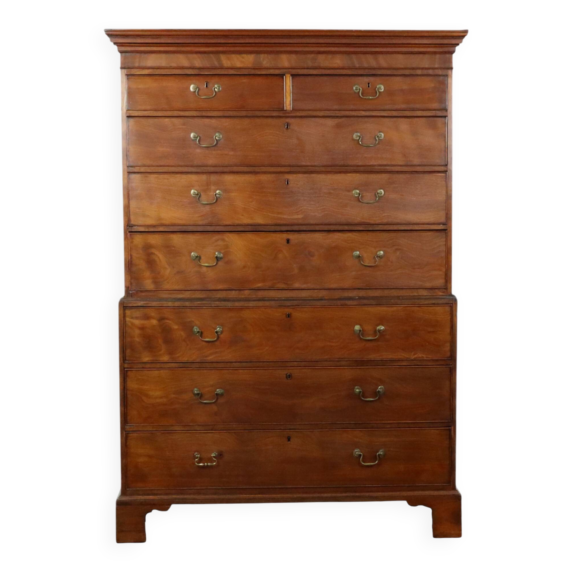 Antique mahogany commode, George III style, 19th century.
