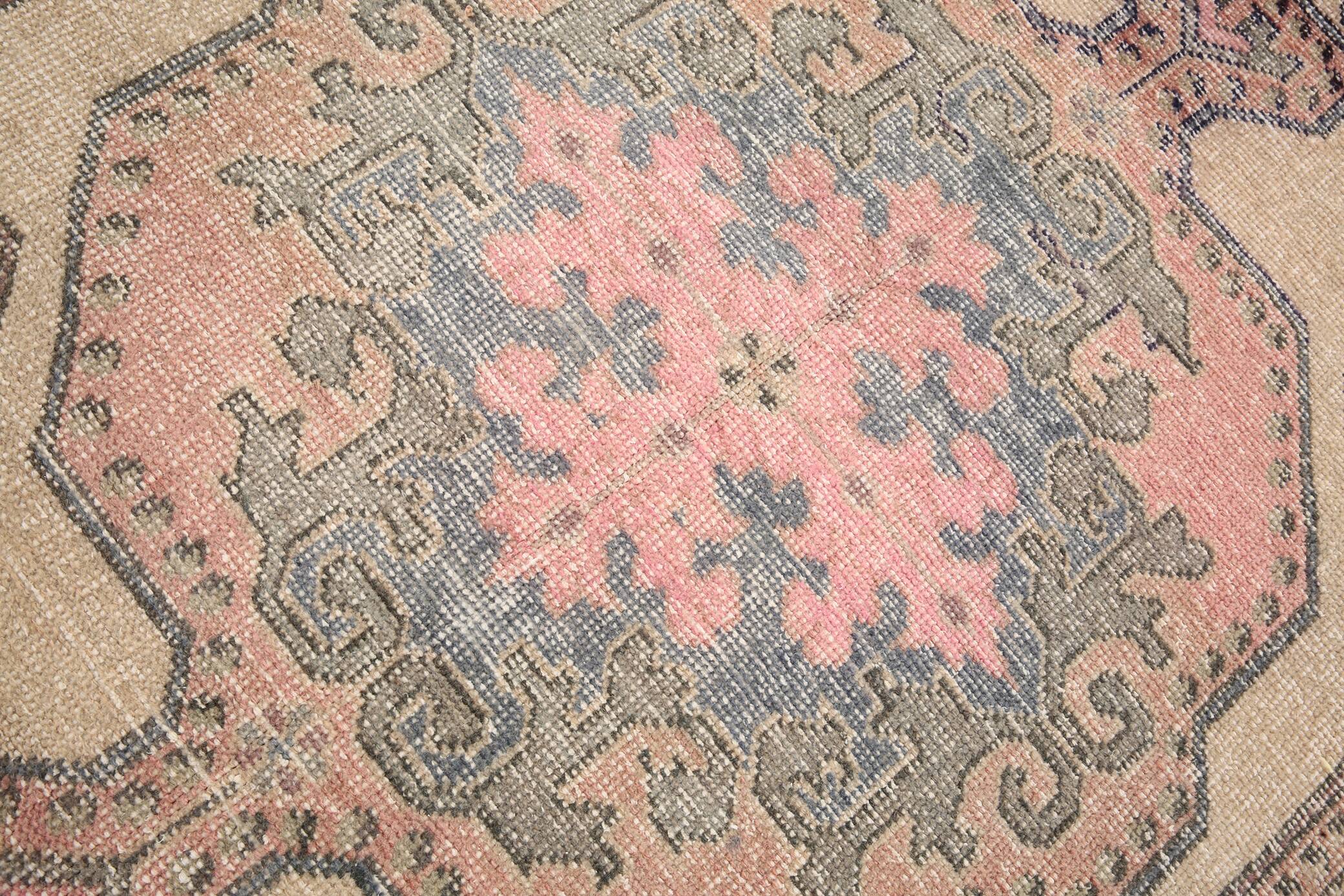 4x7 Soft Color Classic Oriental Vintage Area Rug, 128x211Cm SK 5935
