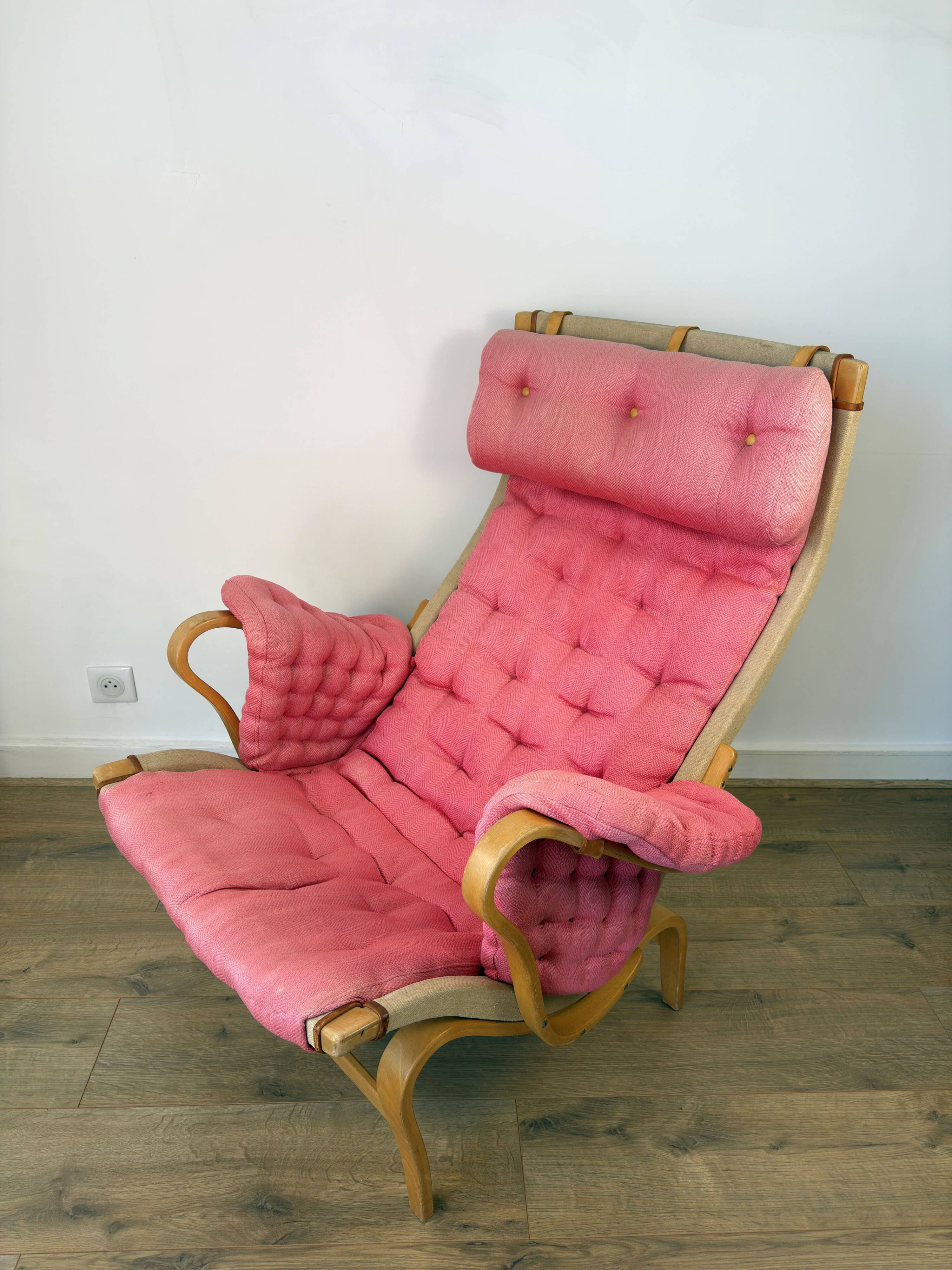 Pernilla Armchair by Bruno Mathsson for DUX – Pink Upholstery, 1970s–1980s