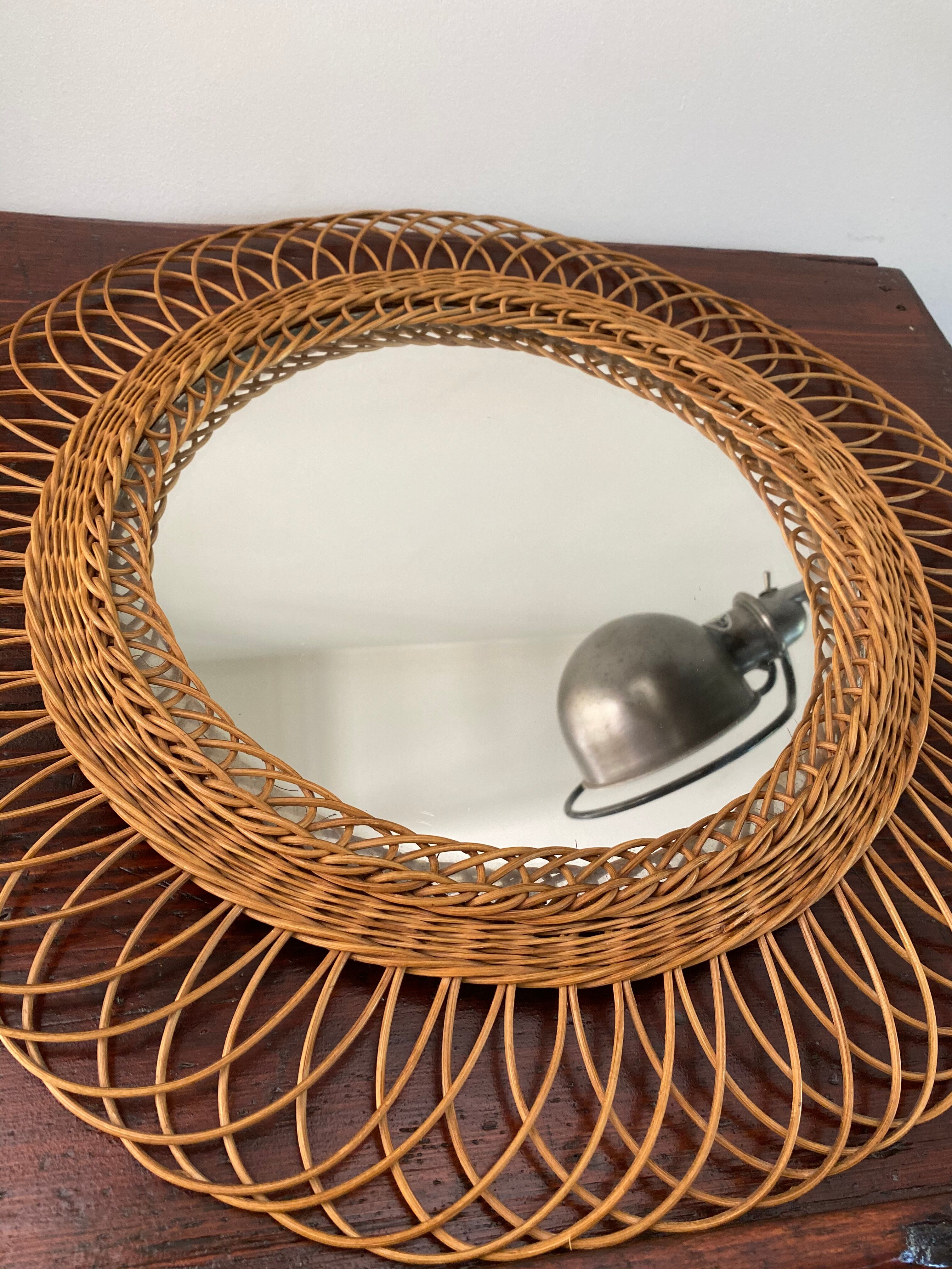 Vintage rattan mirror - 50cm