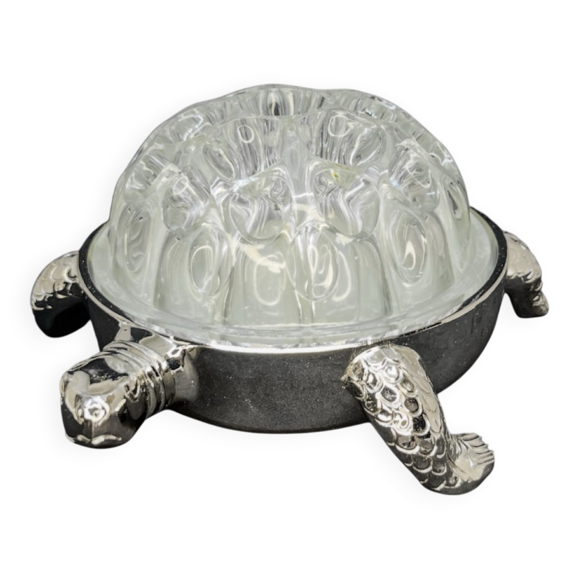 Turtle-shaped flower holder