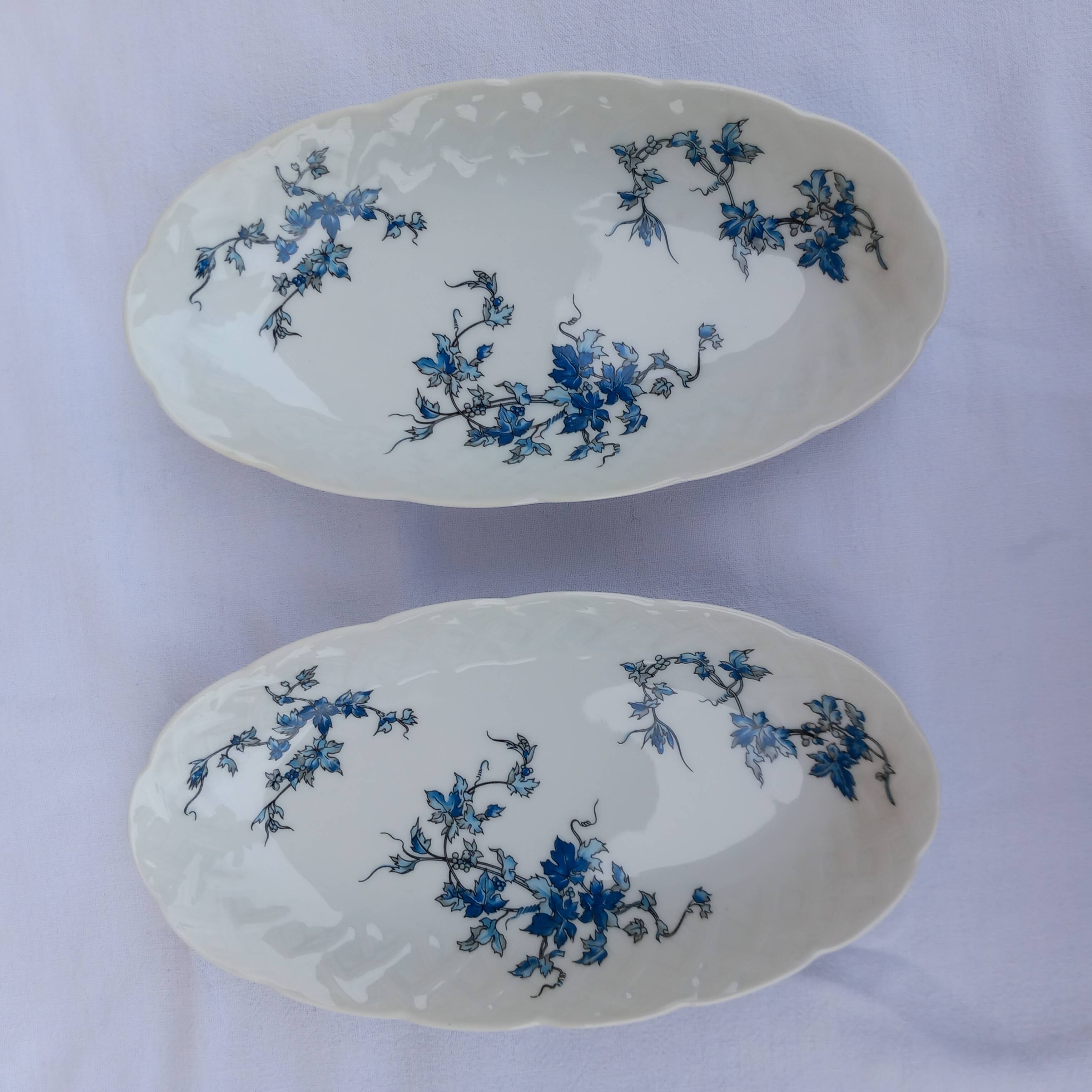 2 Bernardaud porcelain bowls - Saint-Saens model - 1970s