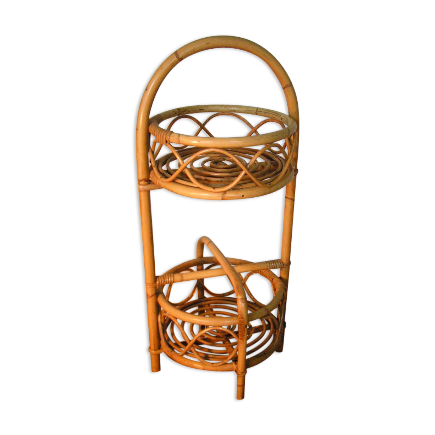Rattan bottle holder