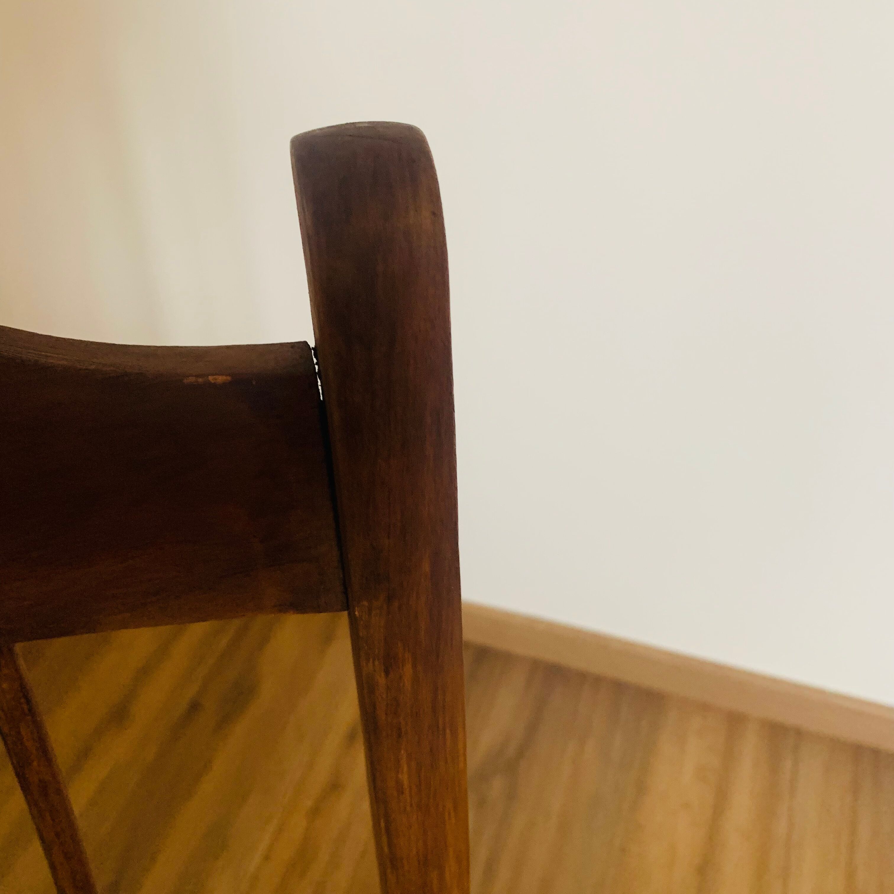 Vintage rocking chair