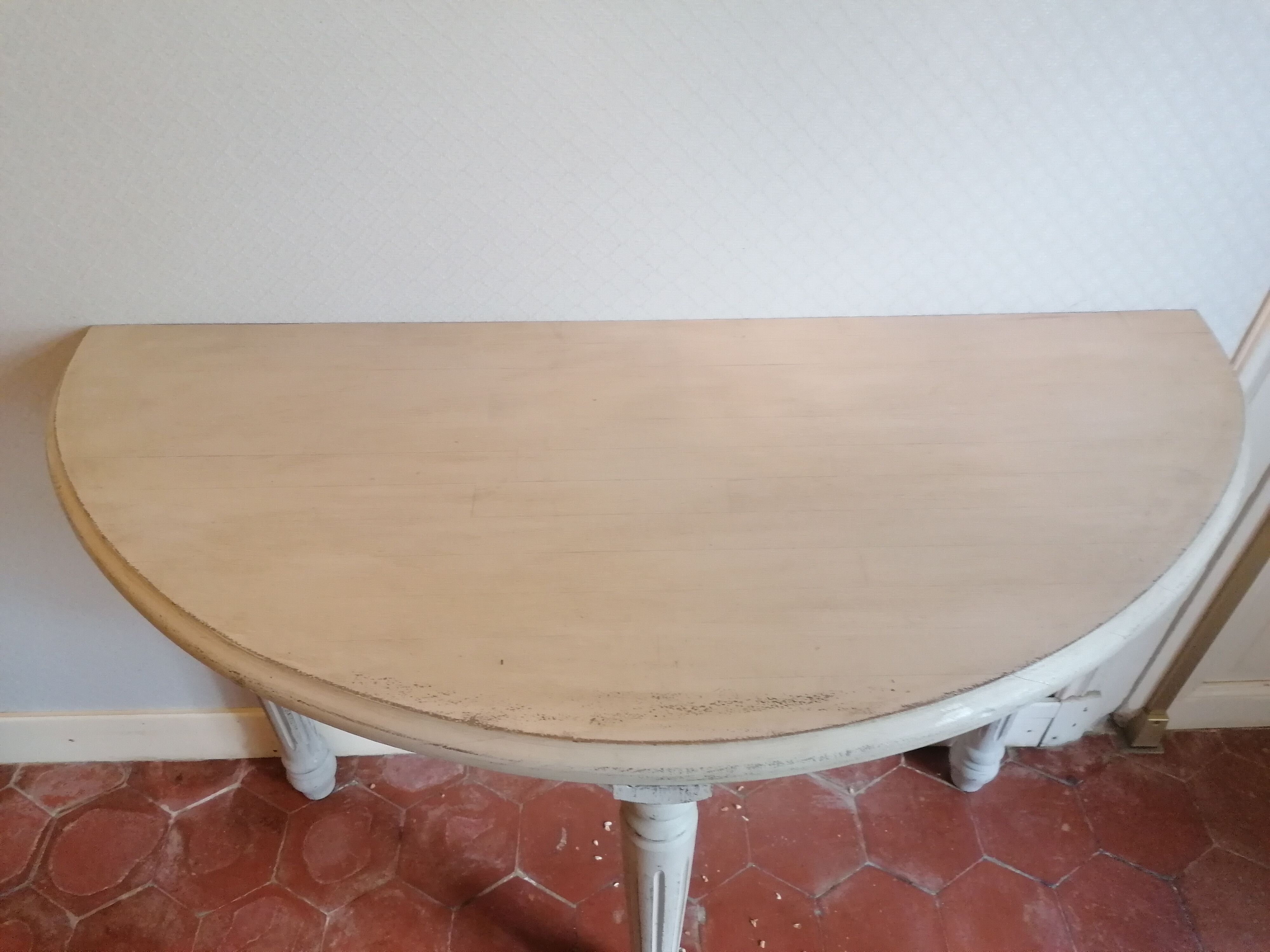 Console en bois peinte