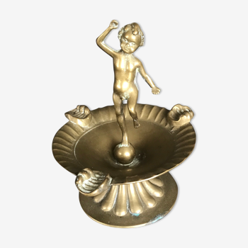 Old ashtray brass pedestal with cherubim decoration 14 cm