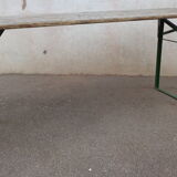 Folding garden table