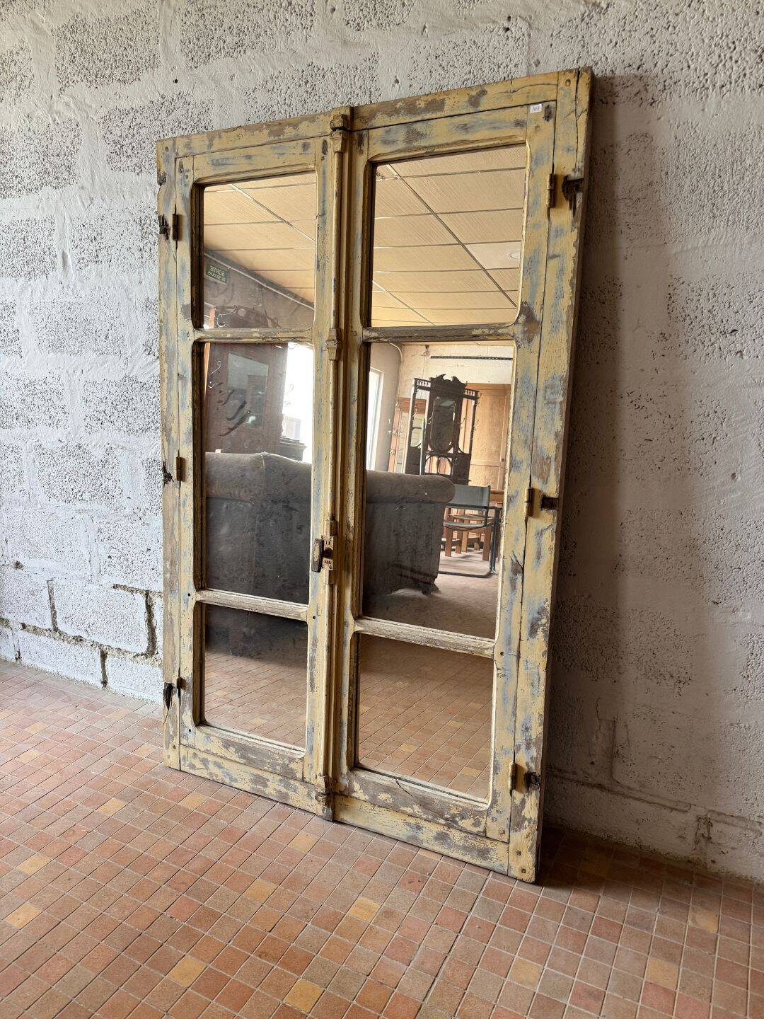 Ancien miroir industriel en bois - Début XXᵉ siècl
