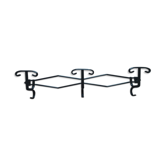Wall hook