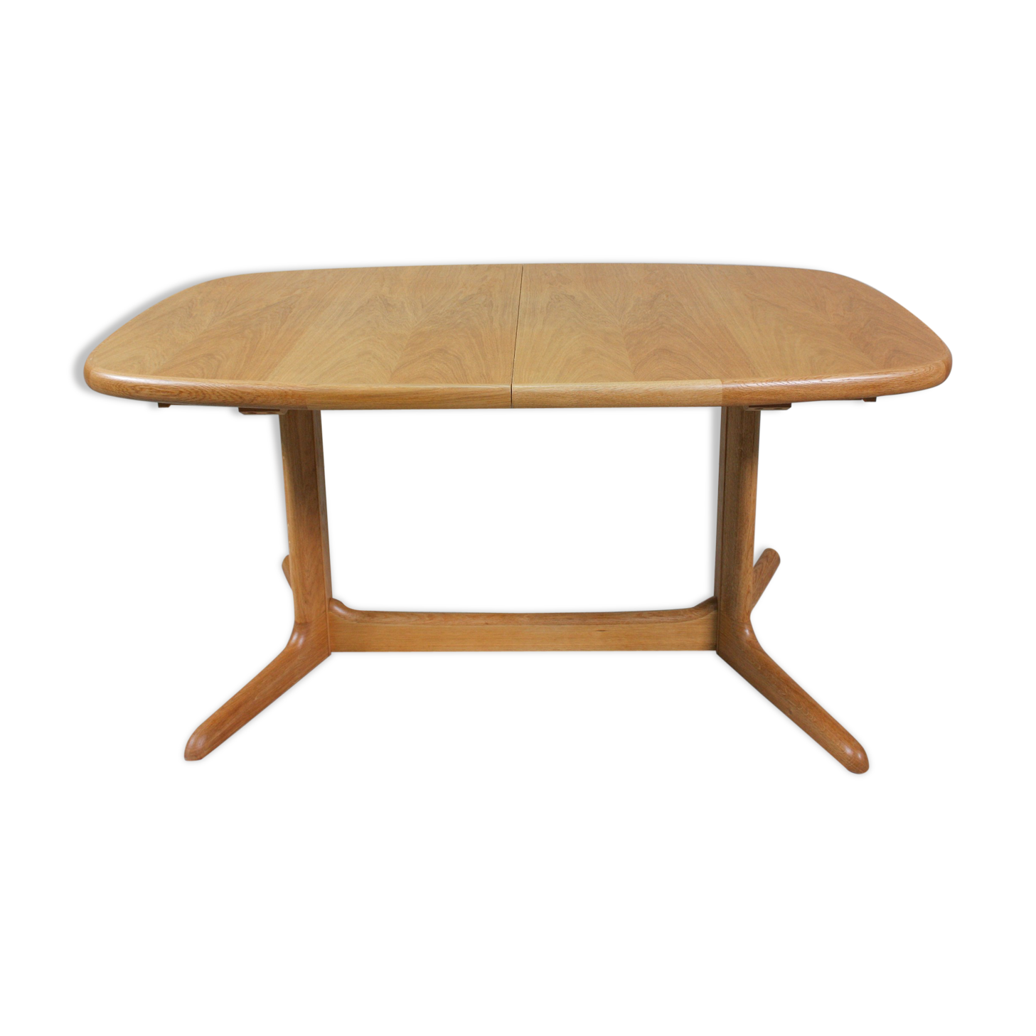 Table ovale en chêne du milieu du siècle de Skovby années 1970