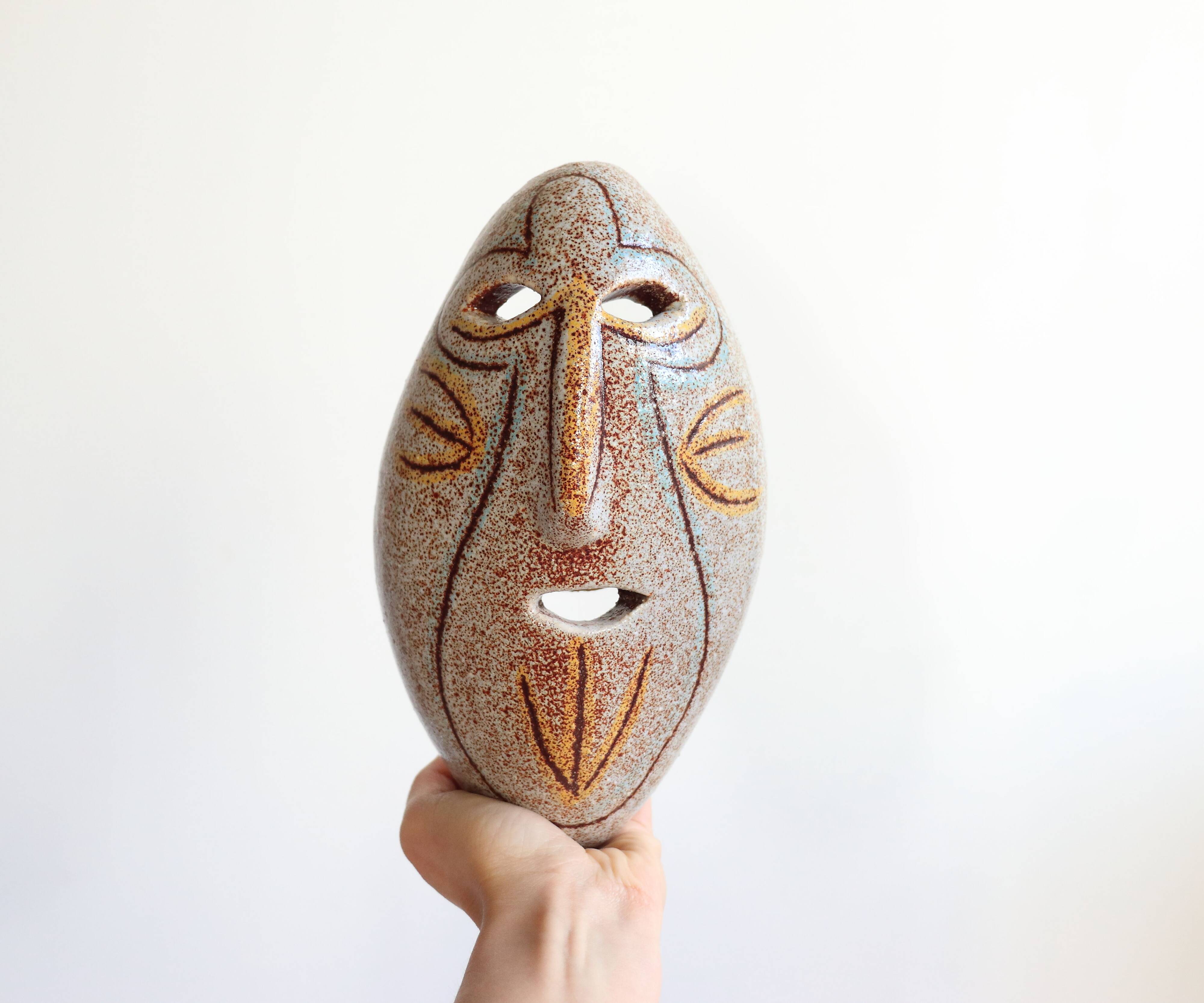 Mayan ceramic wall mask from Accolay, art brut, 1960s