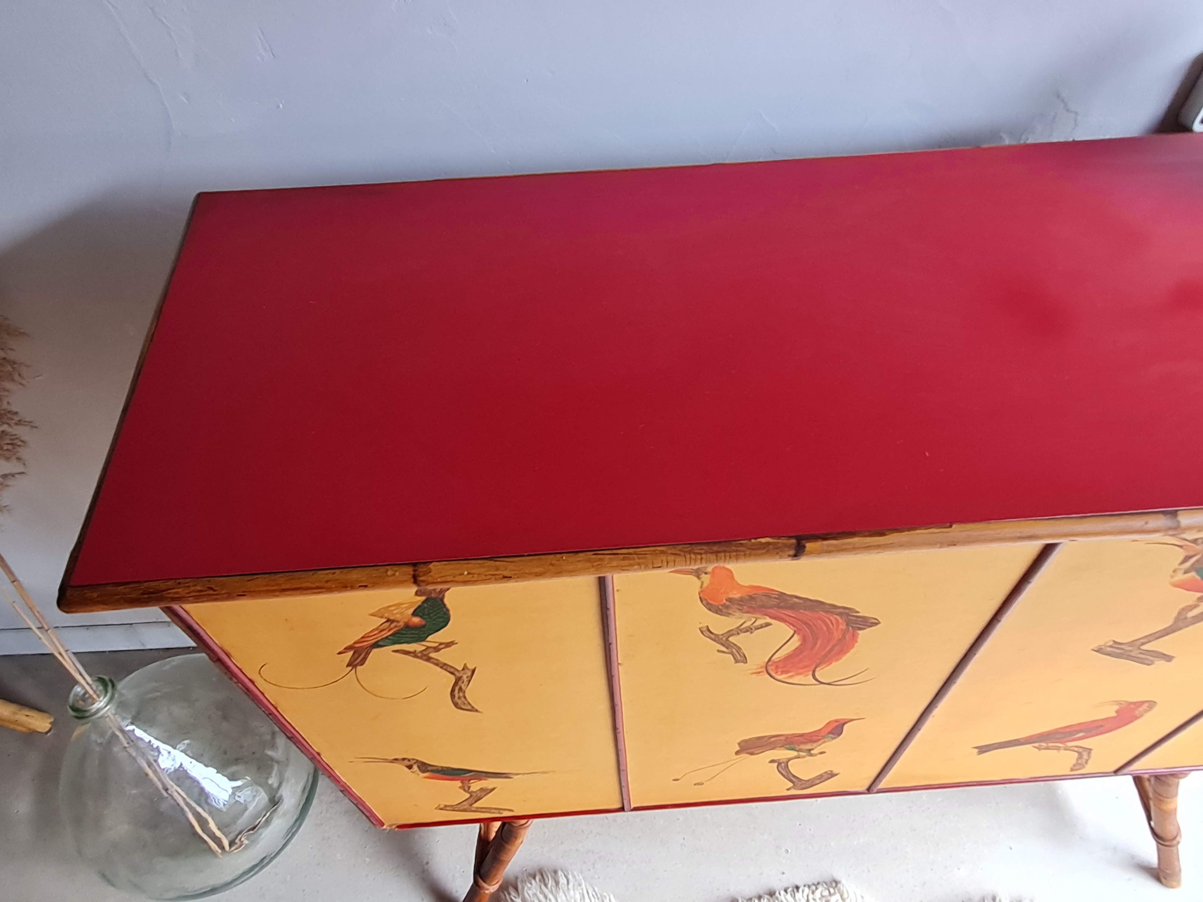 Bar rattan foot compass