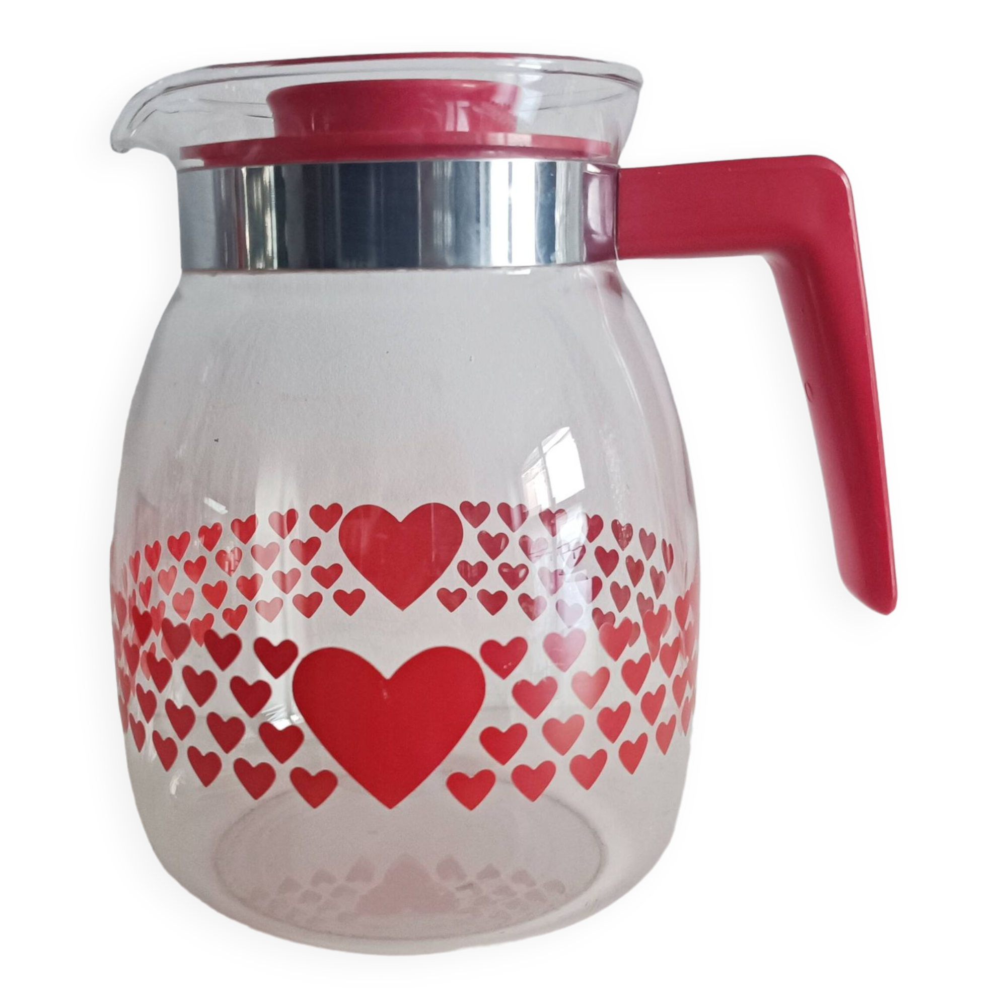 Coffee pot, heart pattern