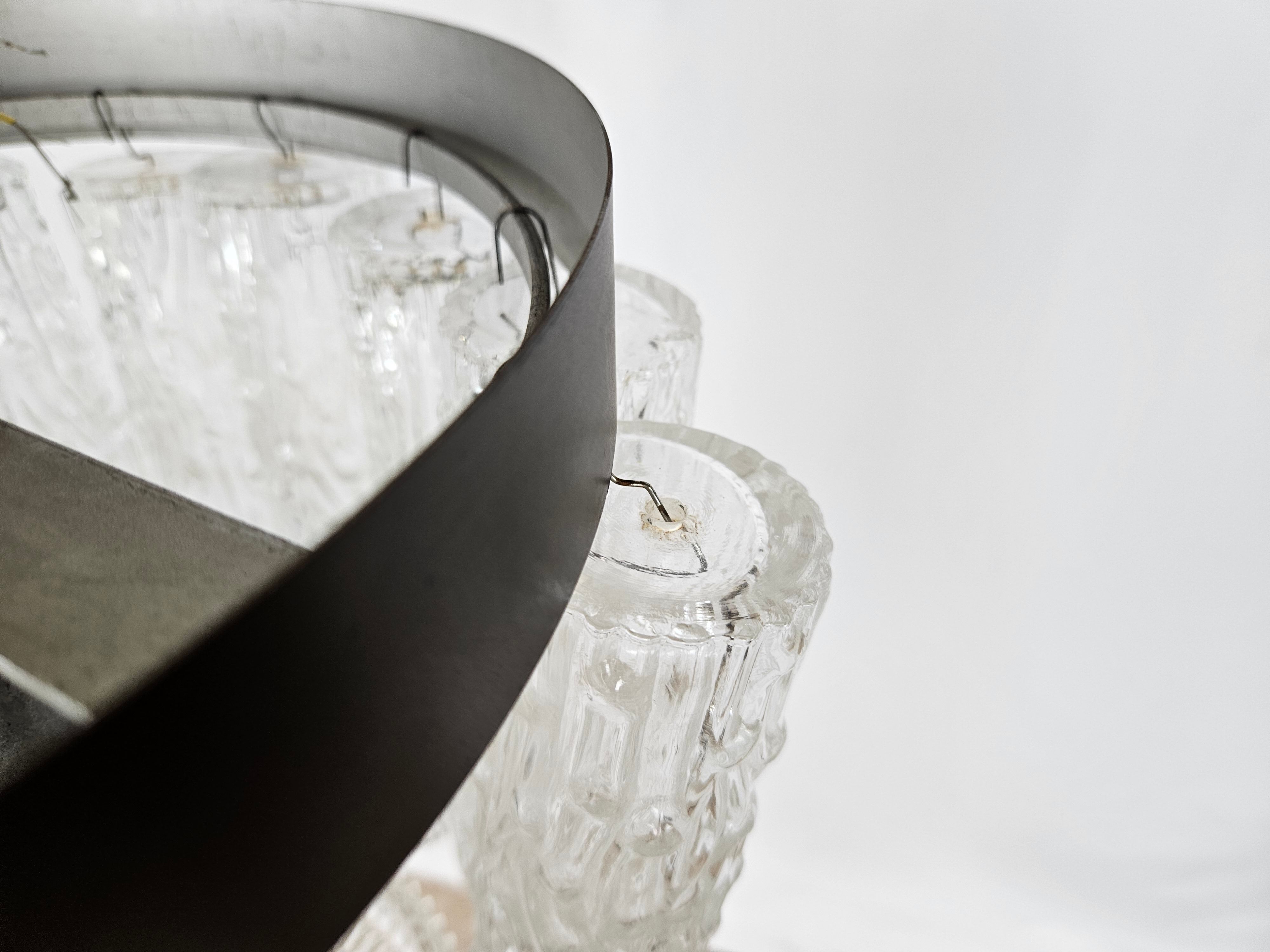 Murano glass chandelier with 14 tubular pendants