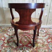 Fauteuil de bureau canné de style Louis XV - Transition