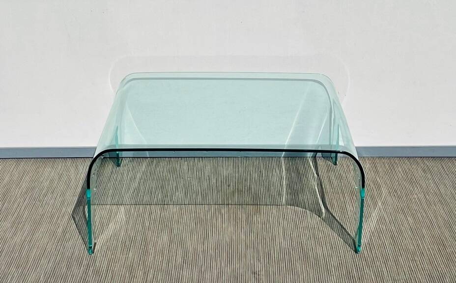 Table basse verre carrée. Vintage 90s