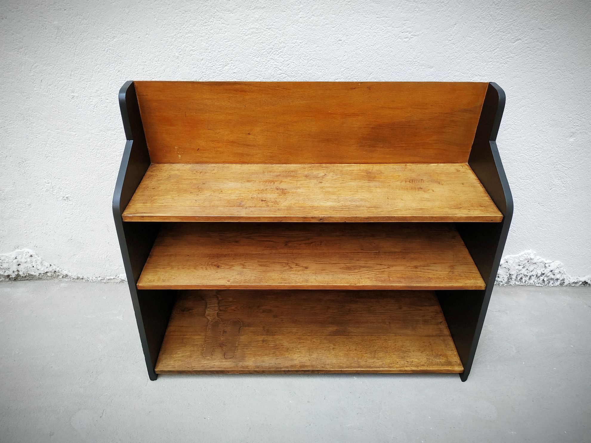 Scandinavian shelf 1950's