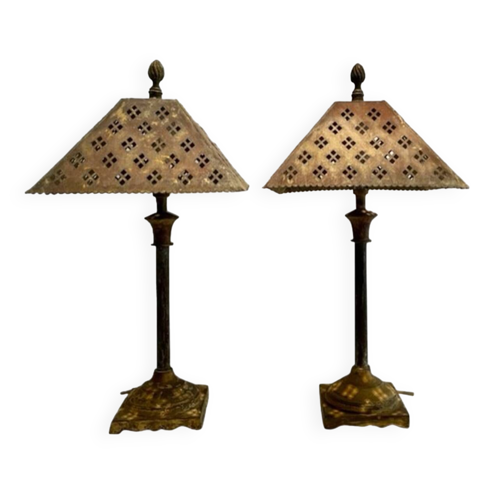 Pair of lamps in patinated gold metal