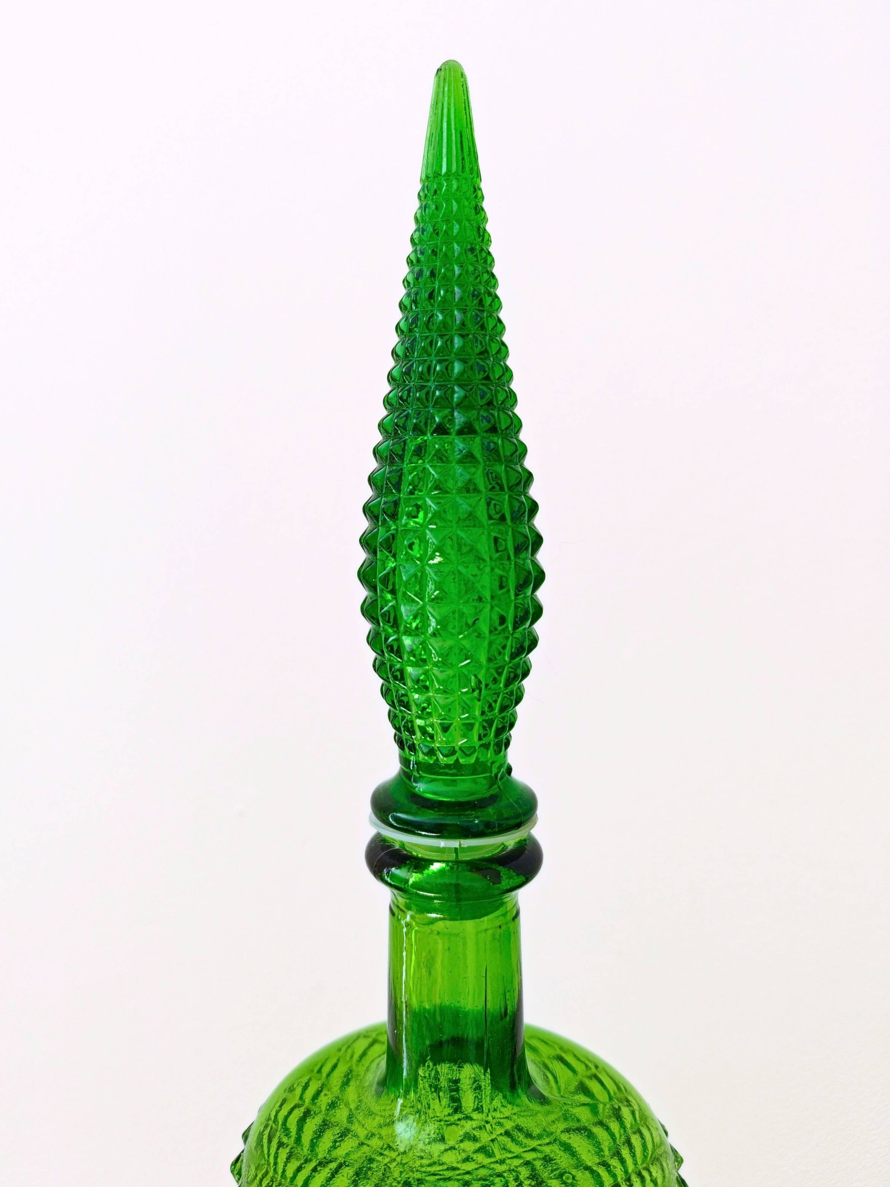 Italian carafe Empoli green with diamond point relief