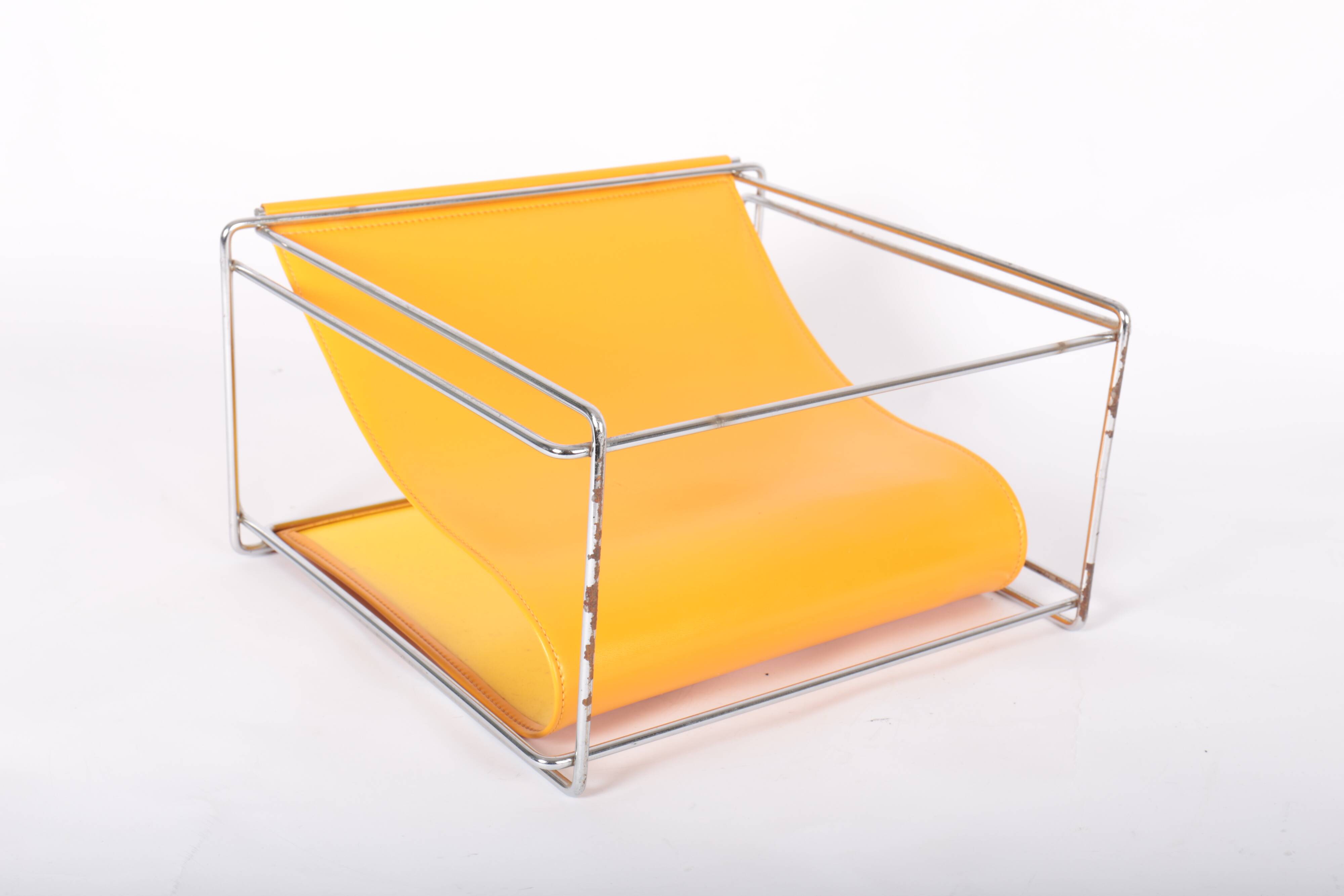 Vintage magazine rack by Gérard Rignault - Group SA