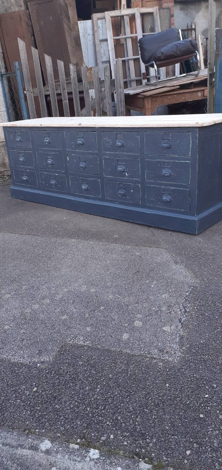 15-drawer craft cabinet