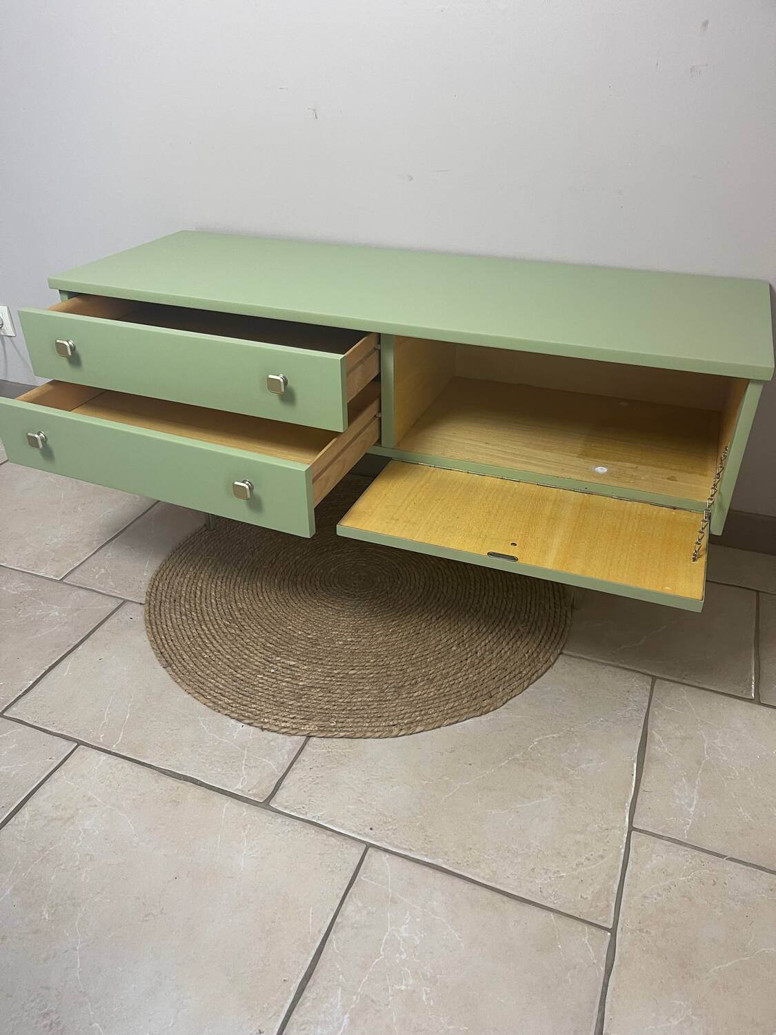Sideboard/TV cabinet