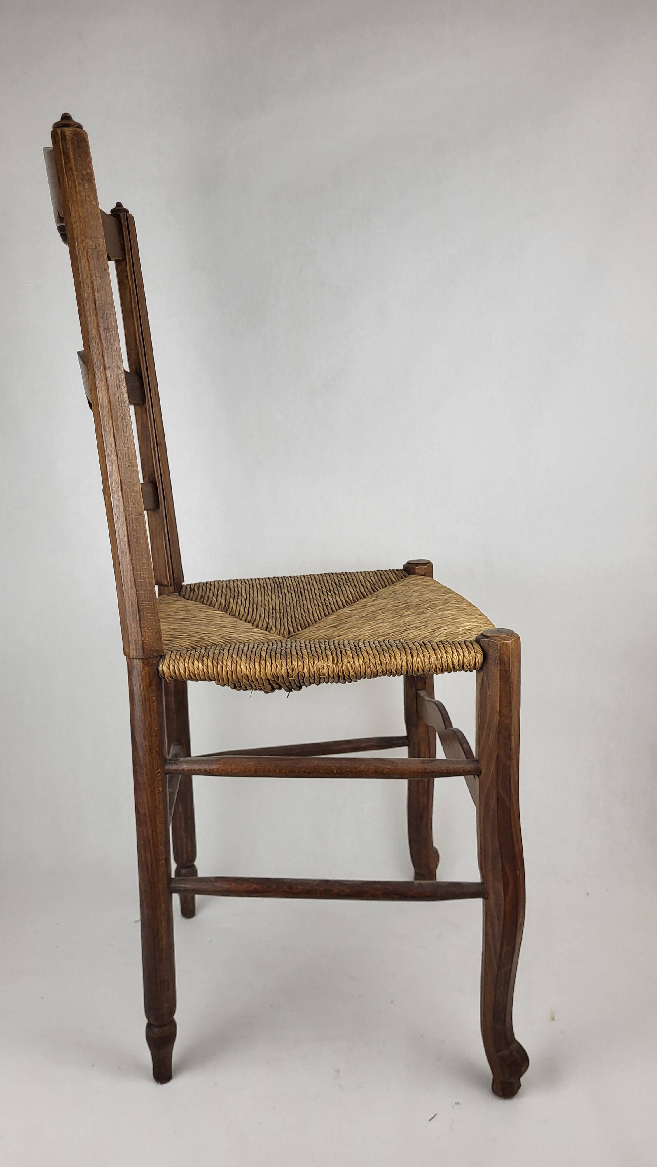 Straw chair