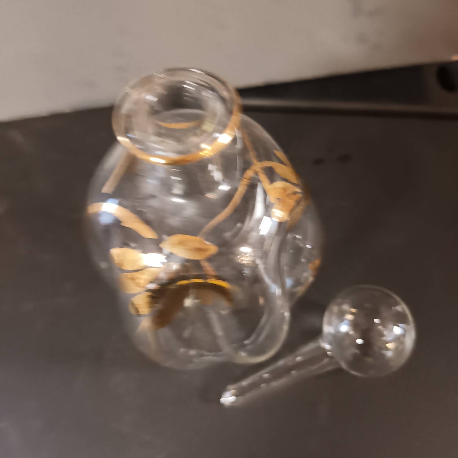 Perfume bottle