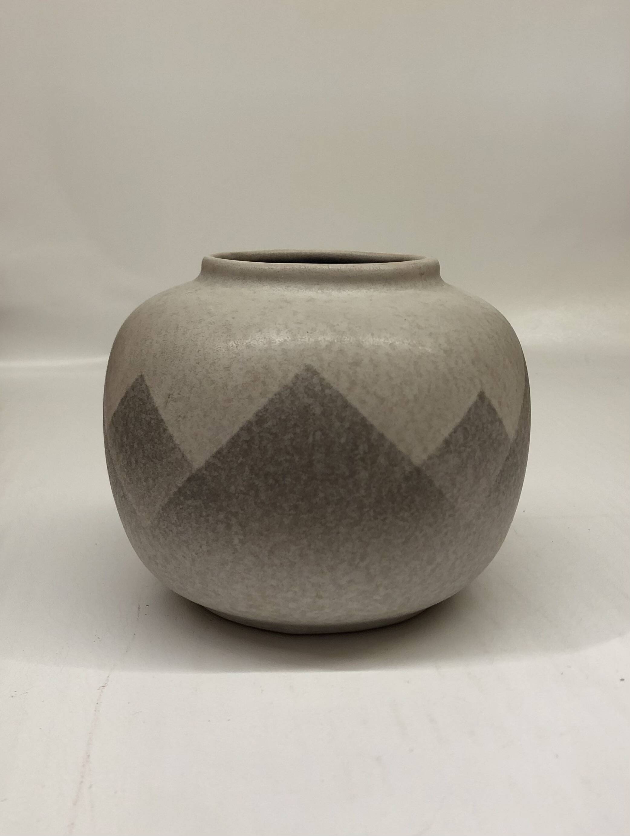 Ball vase VEB haldensleben West Germany