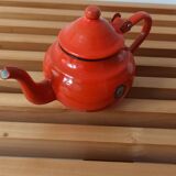Enamelled Tome teapot
