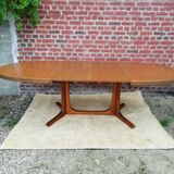 Baumann expandable oval table, 1960