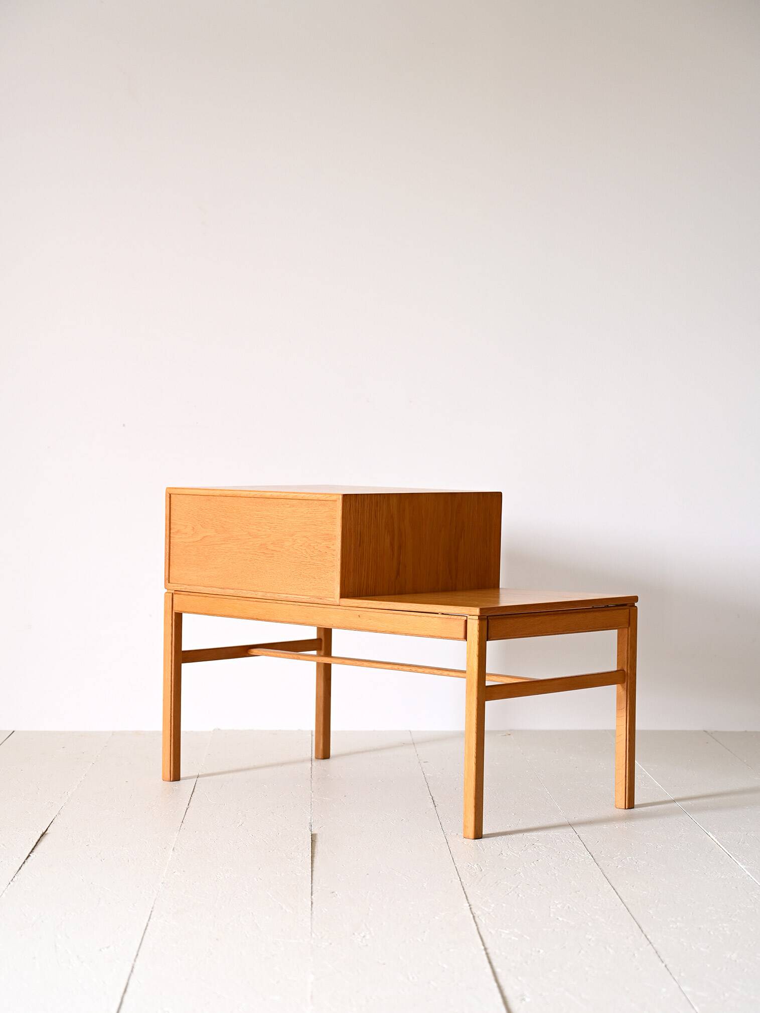 Scandinavian oak bench with drawer