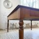 Grande table de ferme XL chêne « carrée » conférence 1950