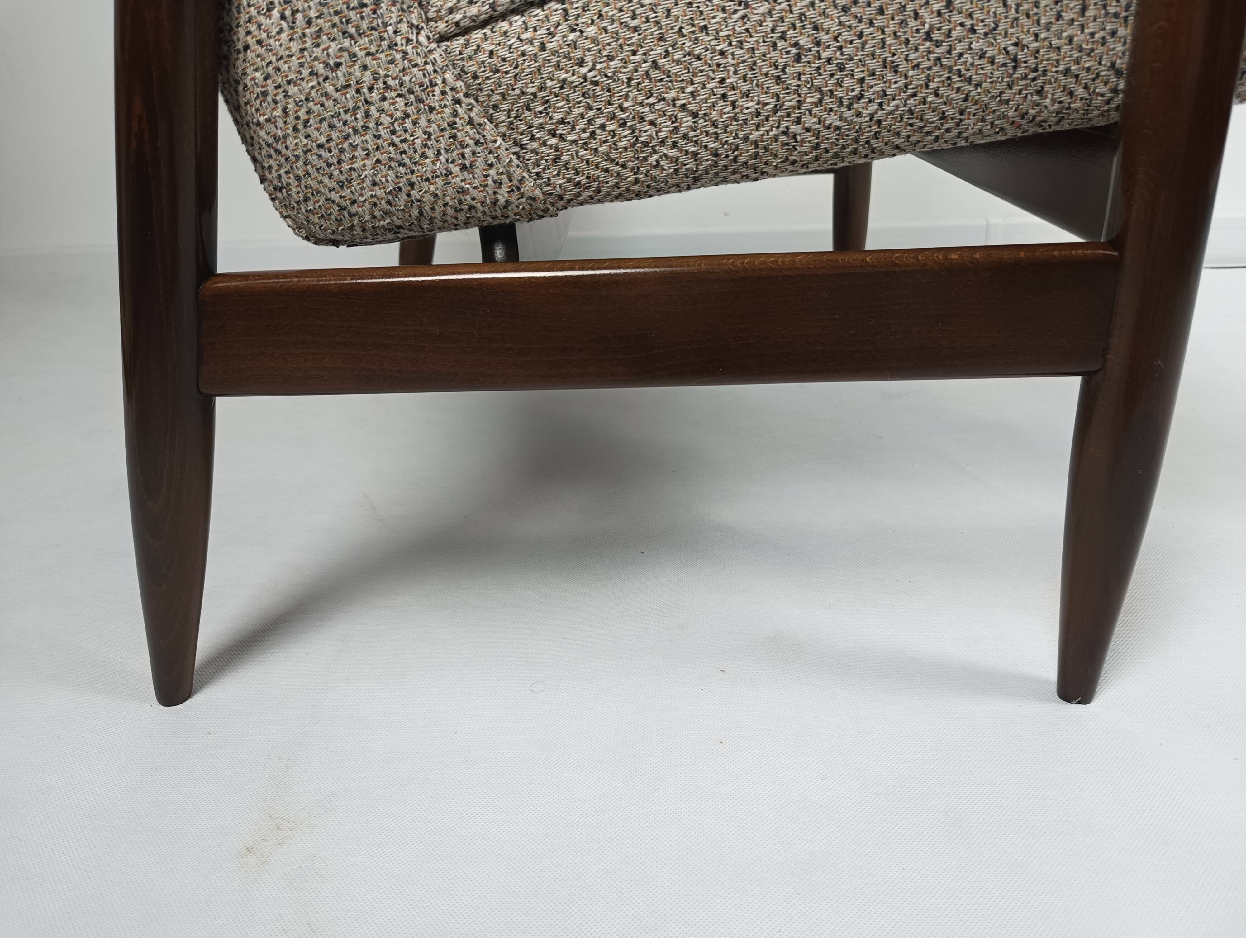 Vintage gfm-87 armchairs by Juliusz Kędziorek set of 2