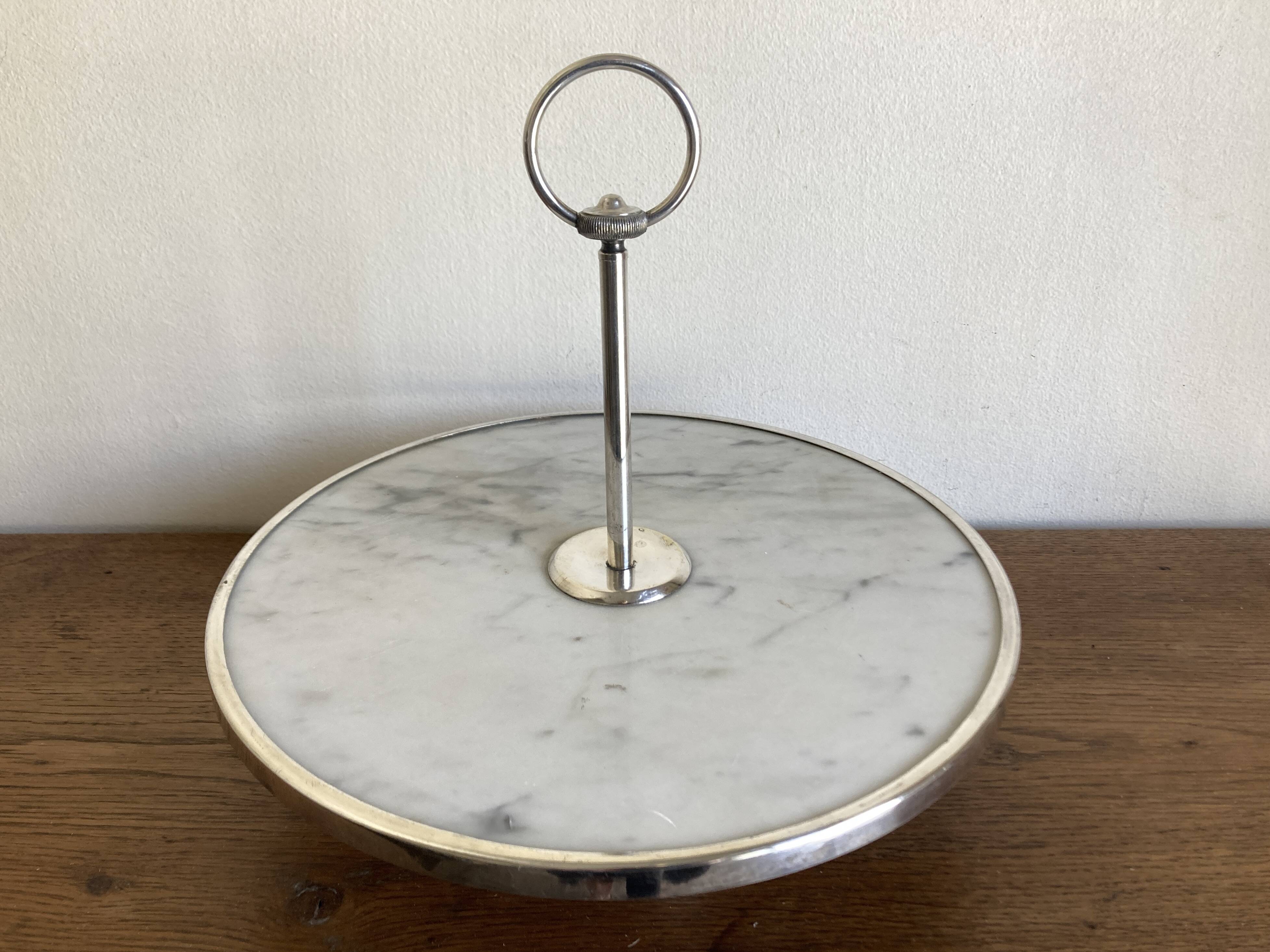 Silver-plated rotating platter and white marble pastry stand 1960 neoclassical