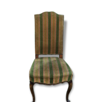 Dining room chair