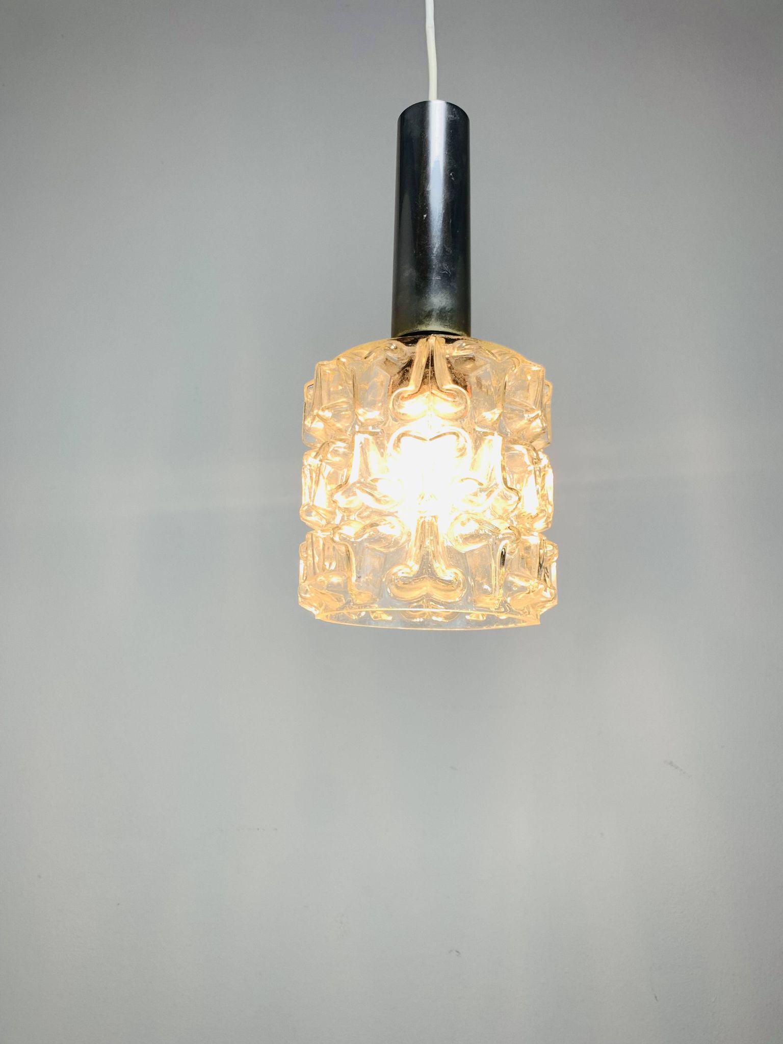 Suspension verre ciselé années 60 vintage