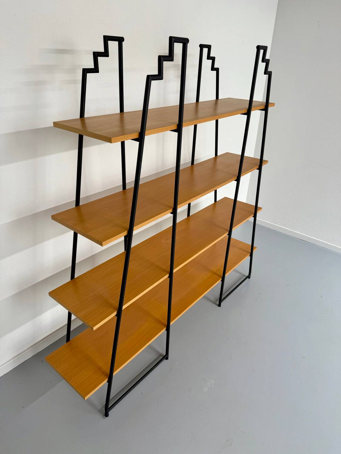 Étagère bibliothèque bois et métal design des années 80