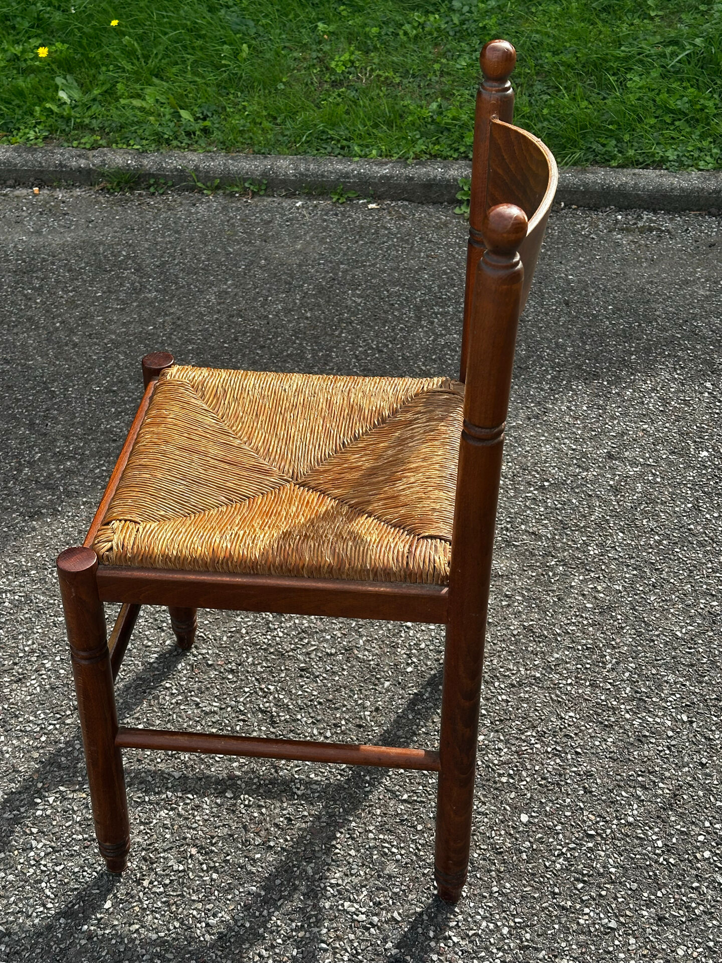 Set of 3 vintage wooden and straw chairs – 1950s